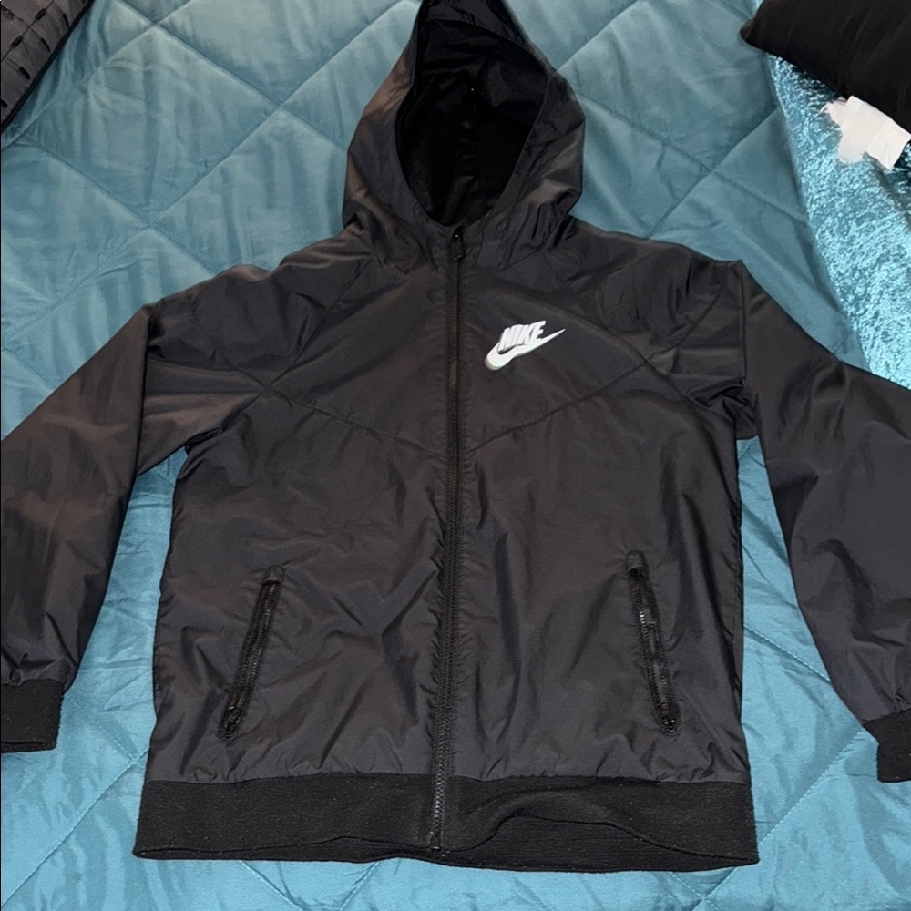 Nike boys Black Hooded Jacket